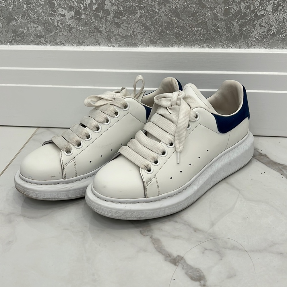 Alexander McQueen lightly worn shoes blue